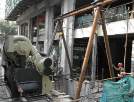 手拉葫蘆用于冷水機吊裝