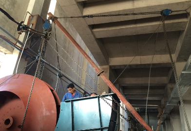 手拉葫蘆用于大件機械設(shè)備安裝拆卸